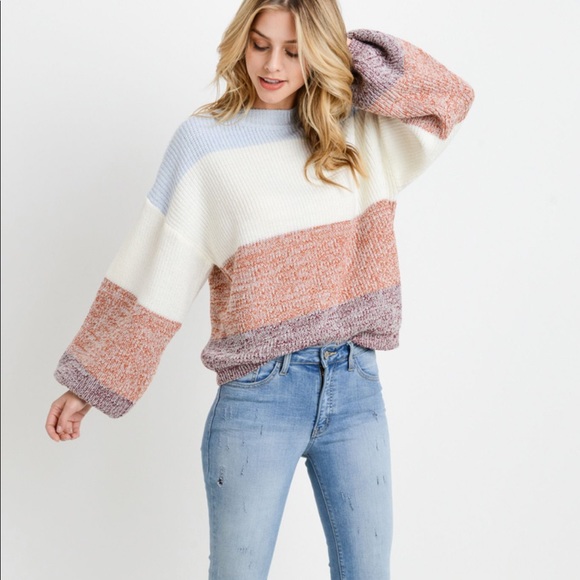 🌟SALE🌟Balloon Sleeve Sweater - Picture 3 of 6